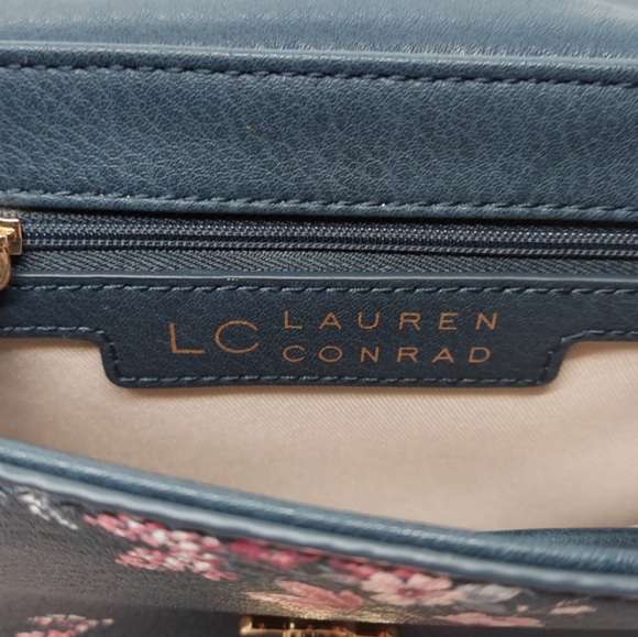 Lauren Conrad Crossbody Purse - Picture 10 of 11